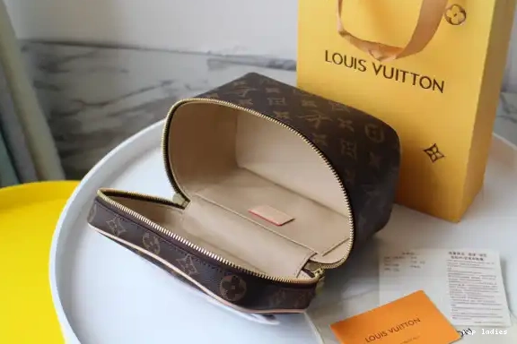 Cheap LOUIS TOILETRY BAG VUITTON 0511